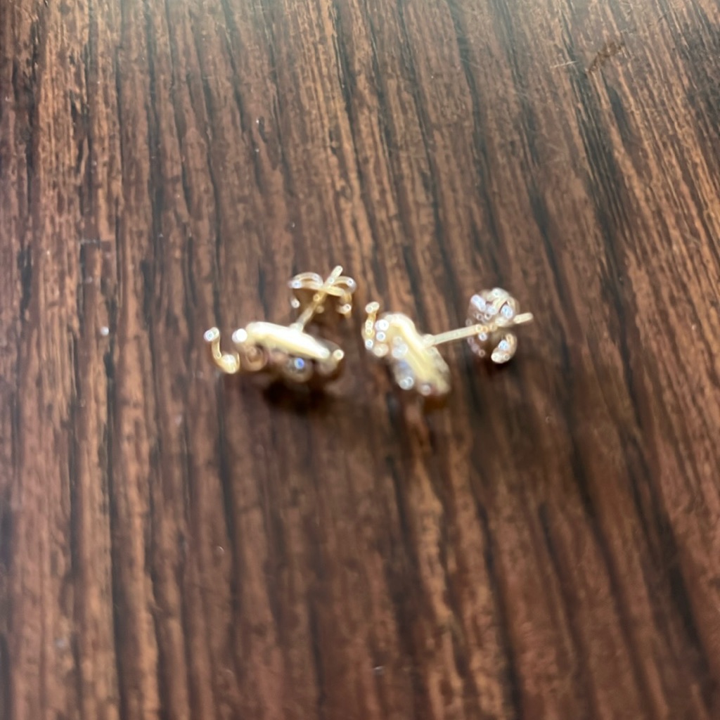 Gold Plate Elephant Stud Earrings Brand New